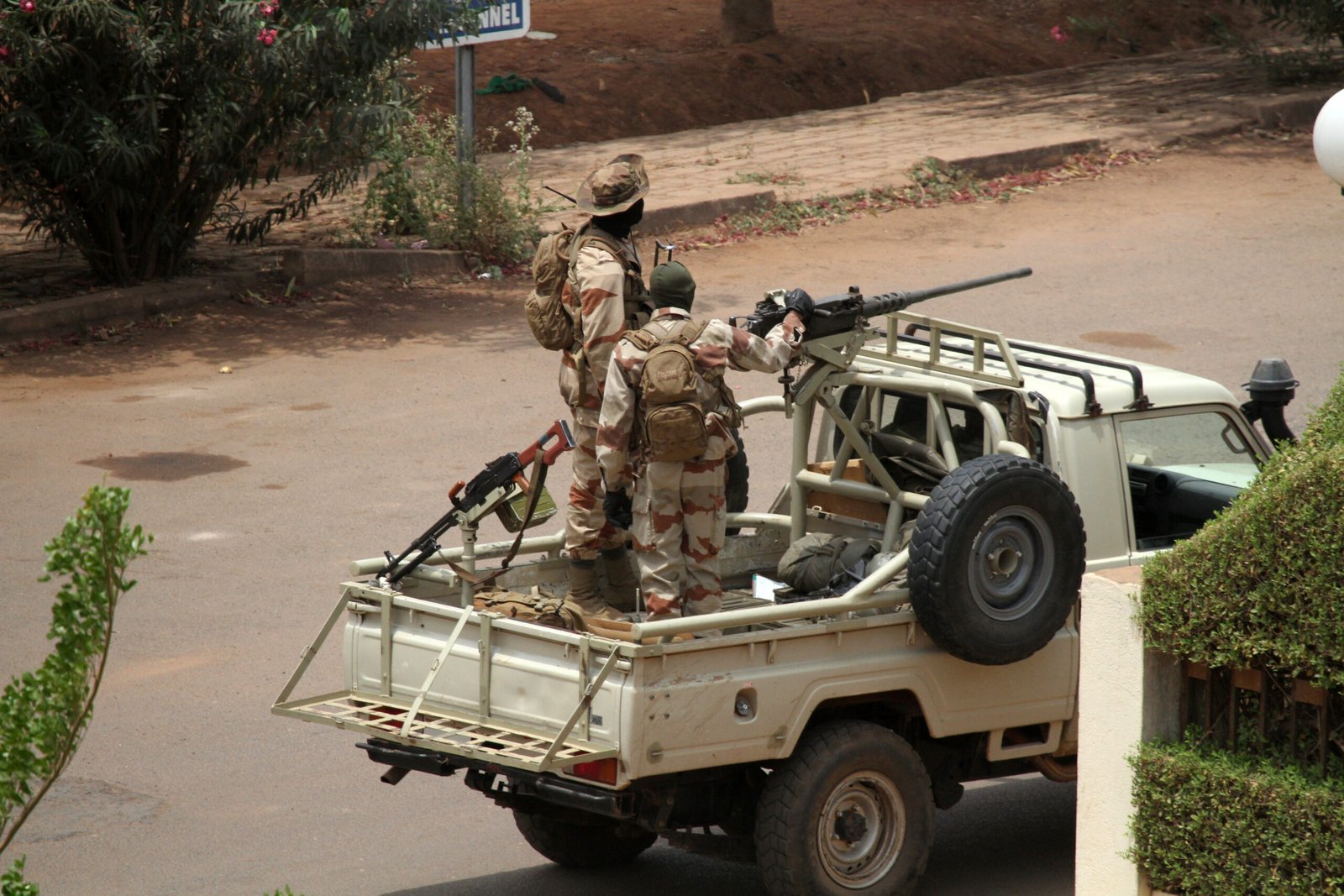 Retour sur 2012 – mars : au Mali, un coup d’État militaire renverse Amadou Toumani Touré